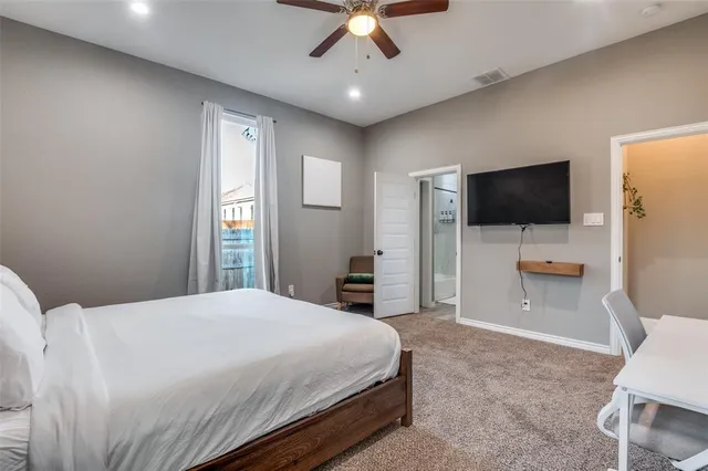 $2,600 | 1016 Winters Street, Dallas, TX 75216