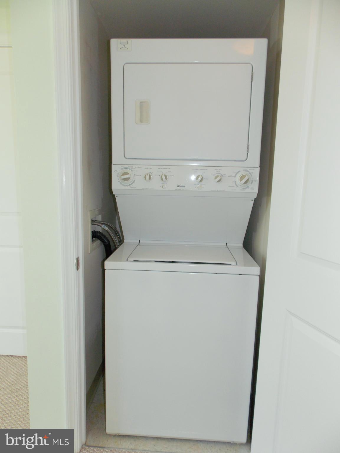 851 North Glebe Road, Unit 403 Arlington, VA 22203 - Photo 19 of 23 Interior (General)