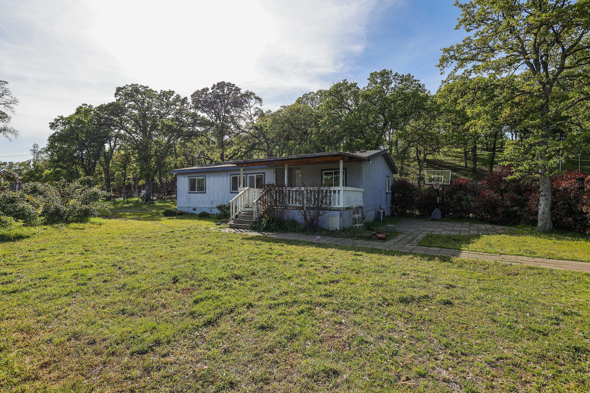 16705 Matlock Loop Road Cottonwood, CA 96022 - Photo 1 of 45 23-web-or-mls-LZ0A0205