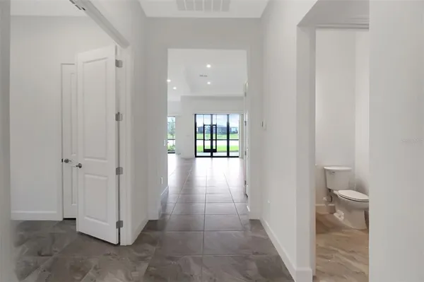 an empty room with an empty space
