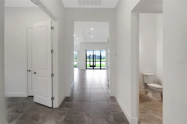 an empty room with an empty space