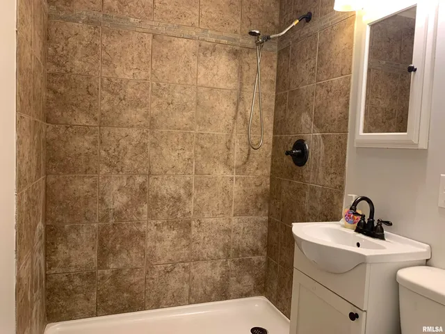 $105,000 | 1323 South 6th Street, Quincy, IL 62301