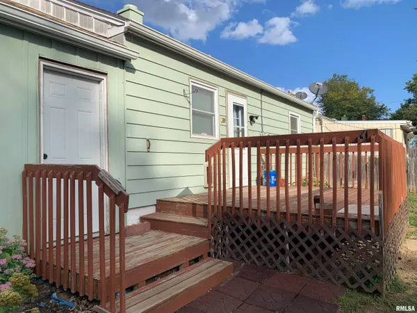 $99,000 | 1323 South 6th Street, Quincy, IL 62301