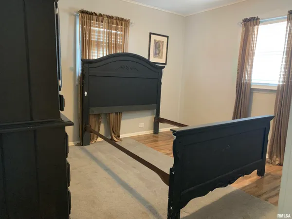$99,000 | 1323 South 6th Street, Quincy, IL 62301