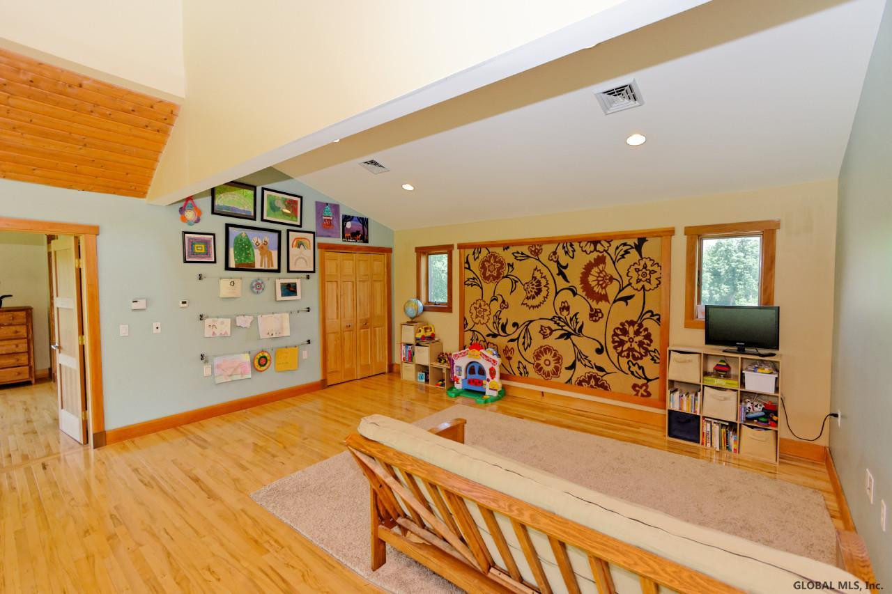 70 Lake Road Ballston, NY 12019 - Photo 12 of 25 Photo 12