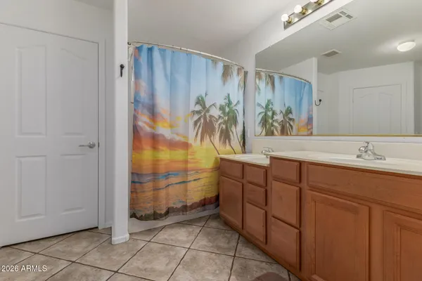 $478,000 | 3862 East Shapinsay Drive, San Tan Valley, AZ 85140