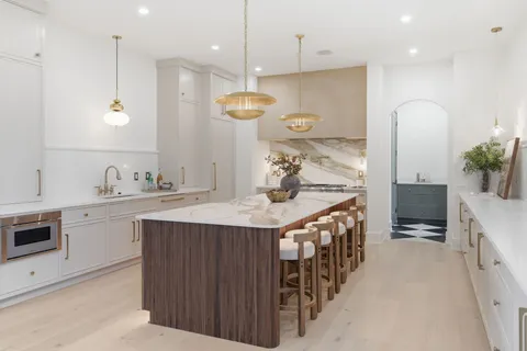 $2,599,900 | 6807 Pennywell Drive, Nashville, TN 37209