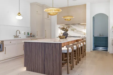 $2,599,900 | 6807 Pennywell Drive, Nashville, TN 37209