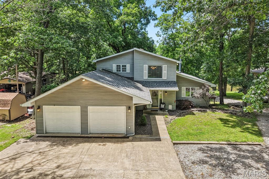 111 Solar Circle Litchfield, IL 62056 - Photo 44 of 55