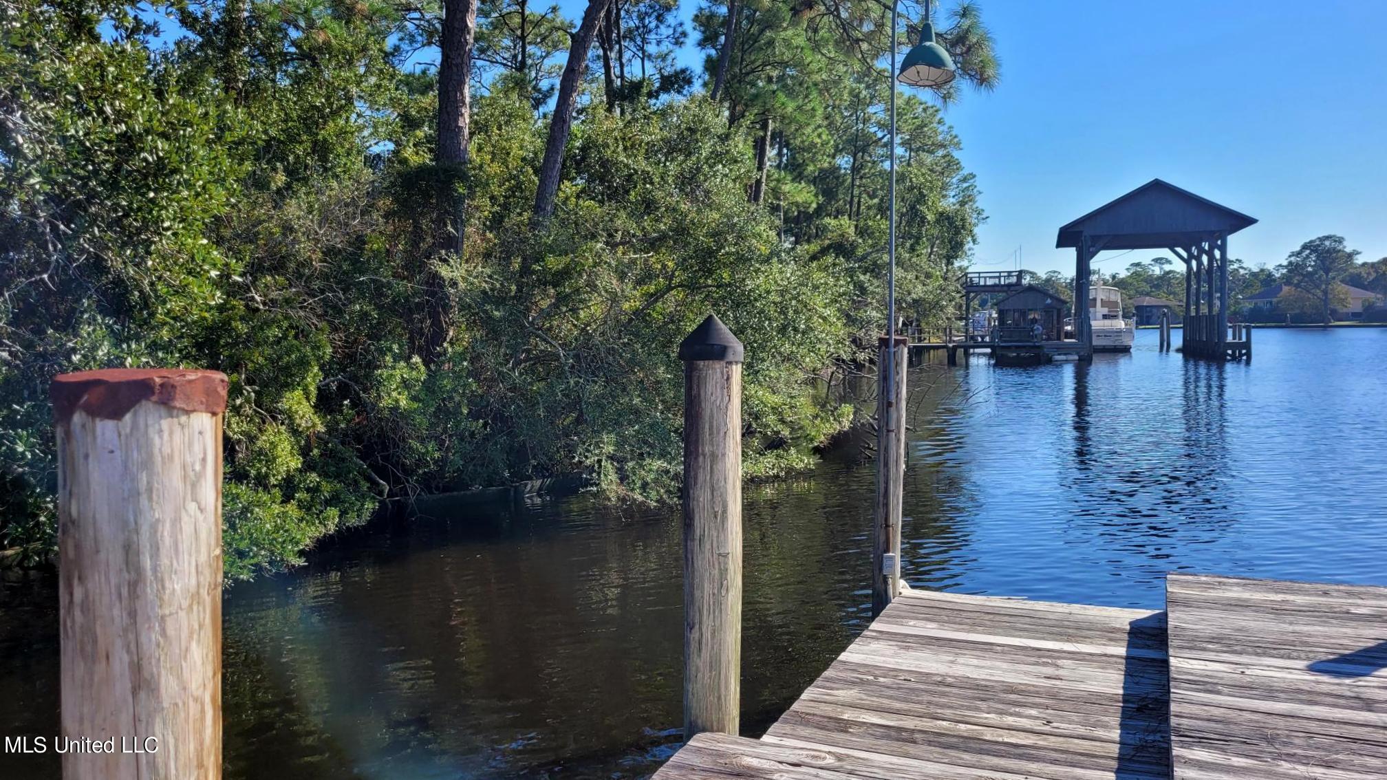 9177 Ridge Road Gulfport, MS 39503 - Photo 48 of 56 20220913_161103