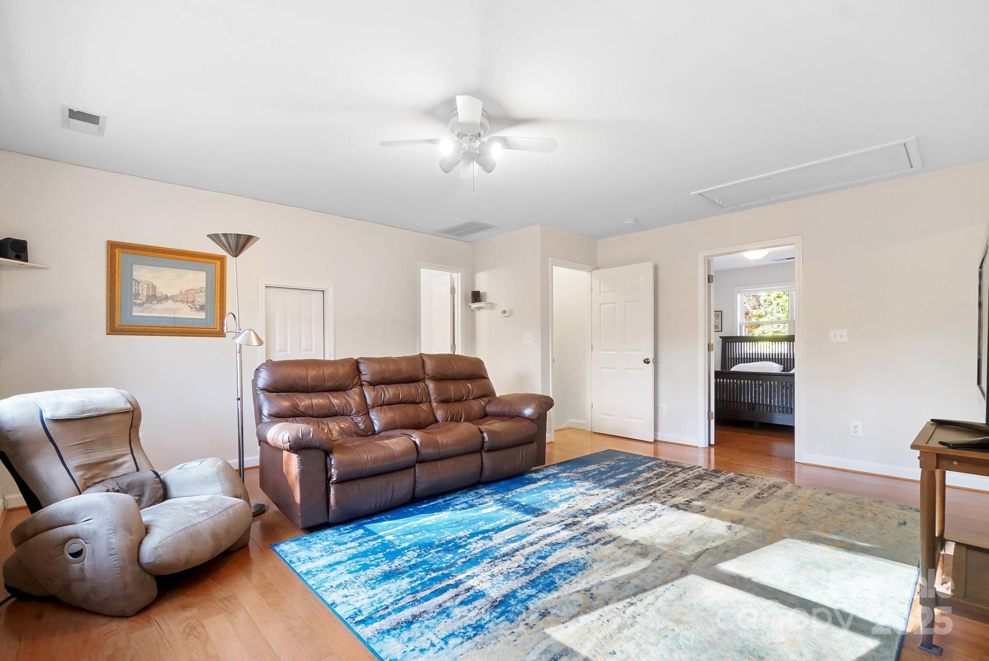 9158 Vagabond Road Charlotte, NC 28227 - Photo 36 of 48 Gallery Image 36