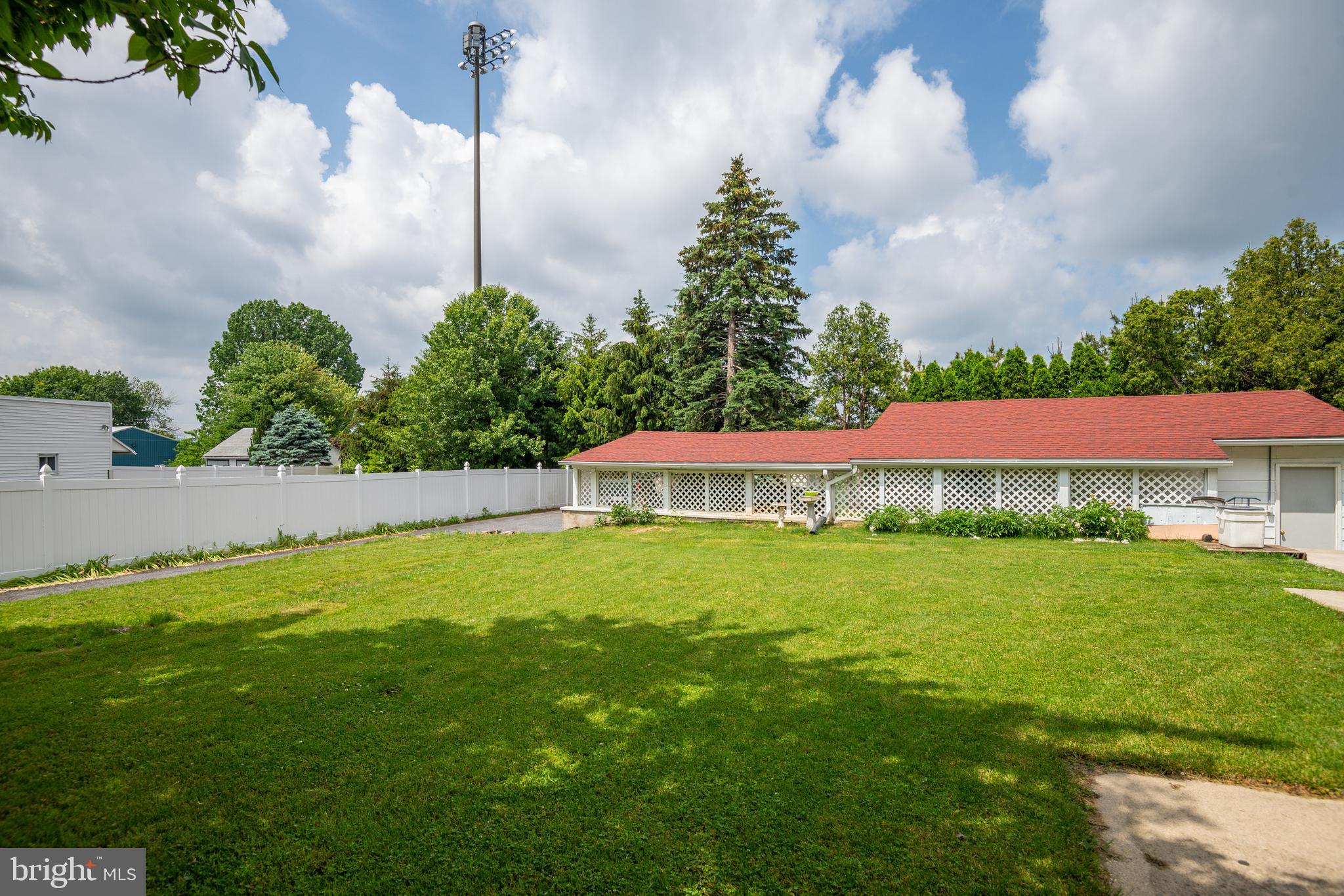 3530 Kutztown Road Reading, PA 19605 - Photo 20 of 21