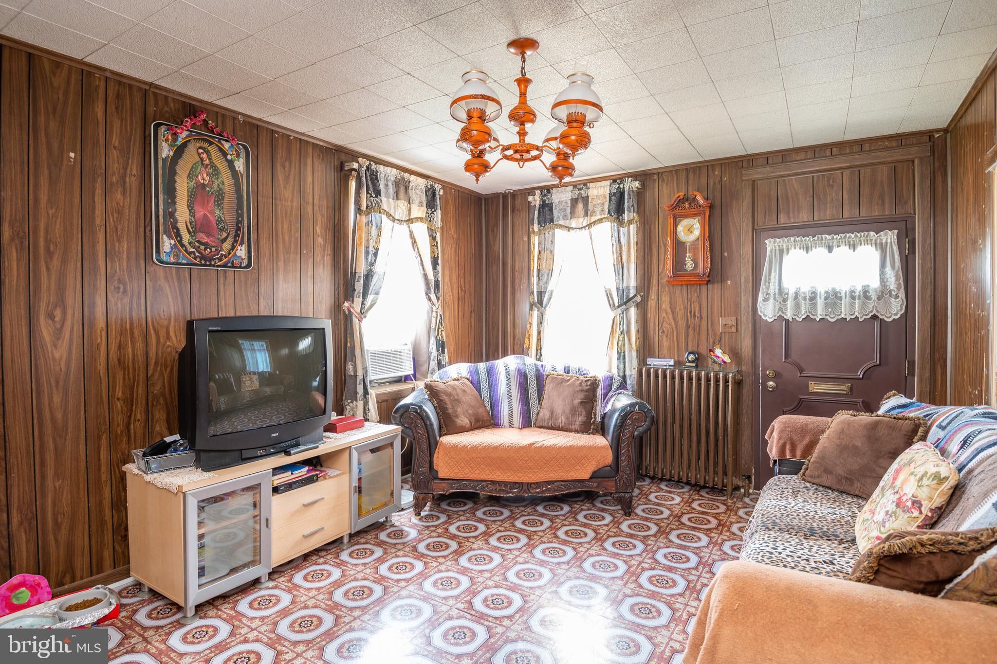 3530 Kutztown Road Reading, PA 19605 - Photo 4 of 21
