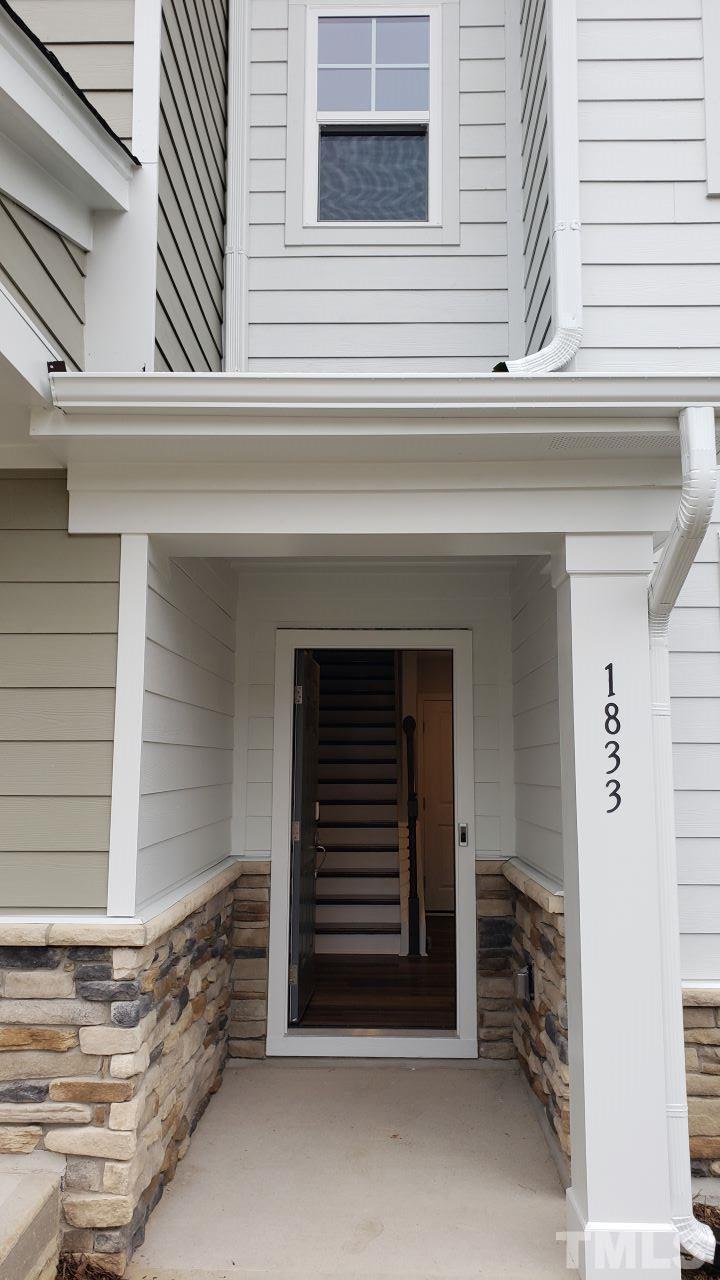 1833 Joscara Lane, Unit 1833 Apex, NC 27502 - Photo 3 of 37