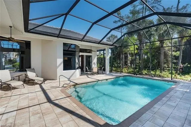 $800,000 | 538 Eagle Creek Drive, Naples, FL 34113