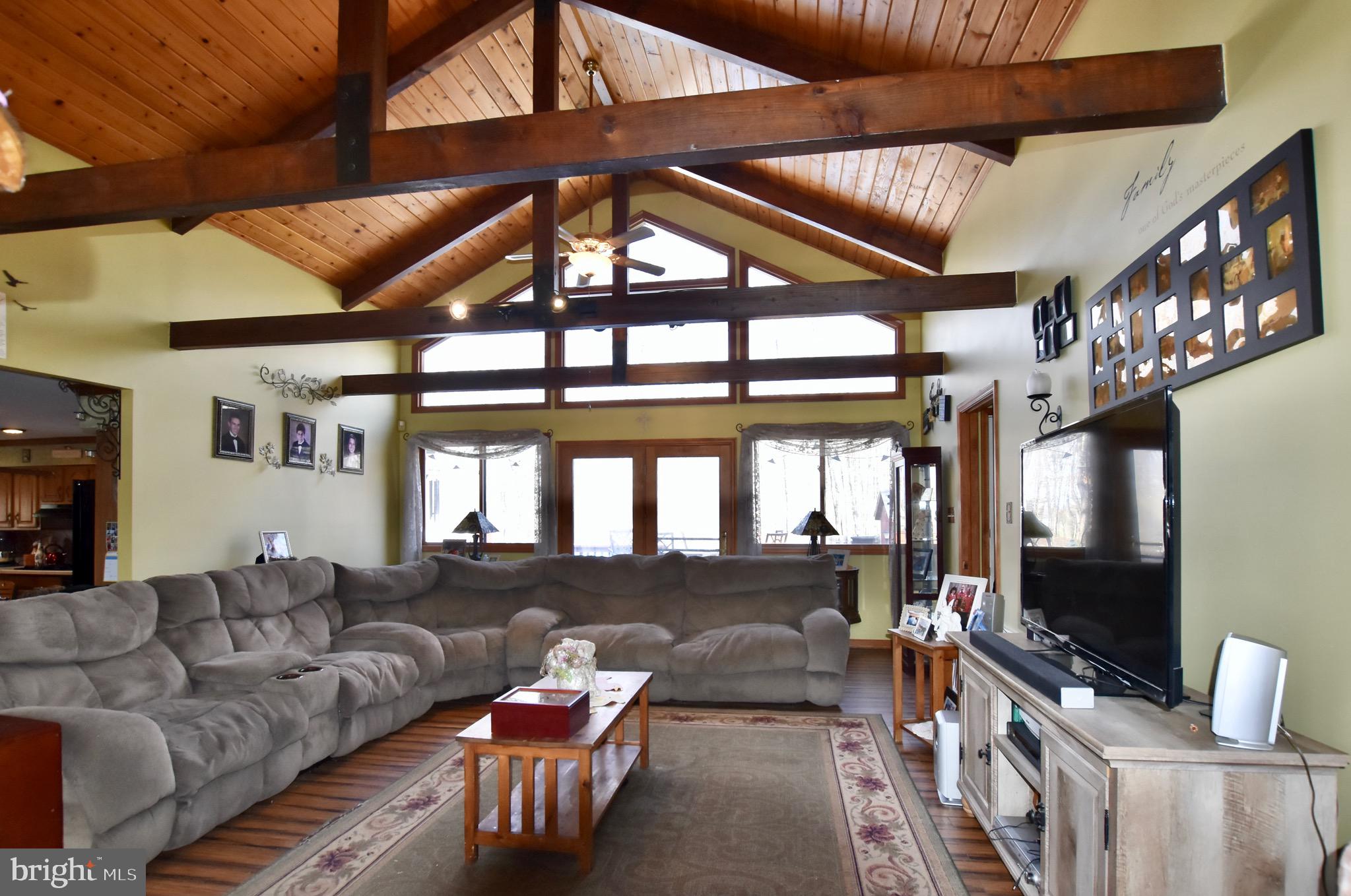 109 Hunter Drive Newfield, NJ 08344 - Photo 2 of 36 Great Room