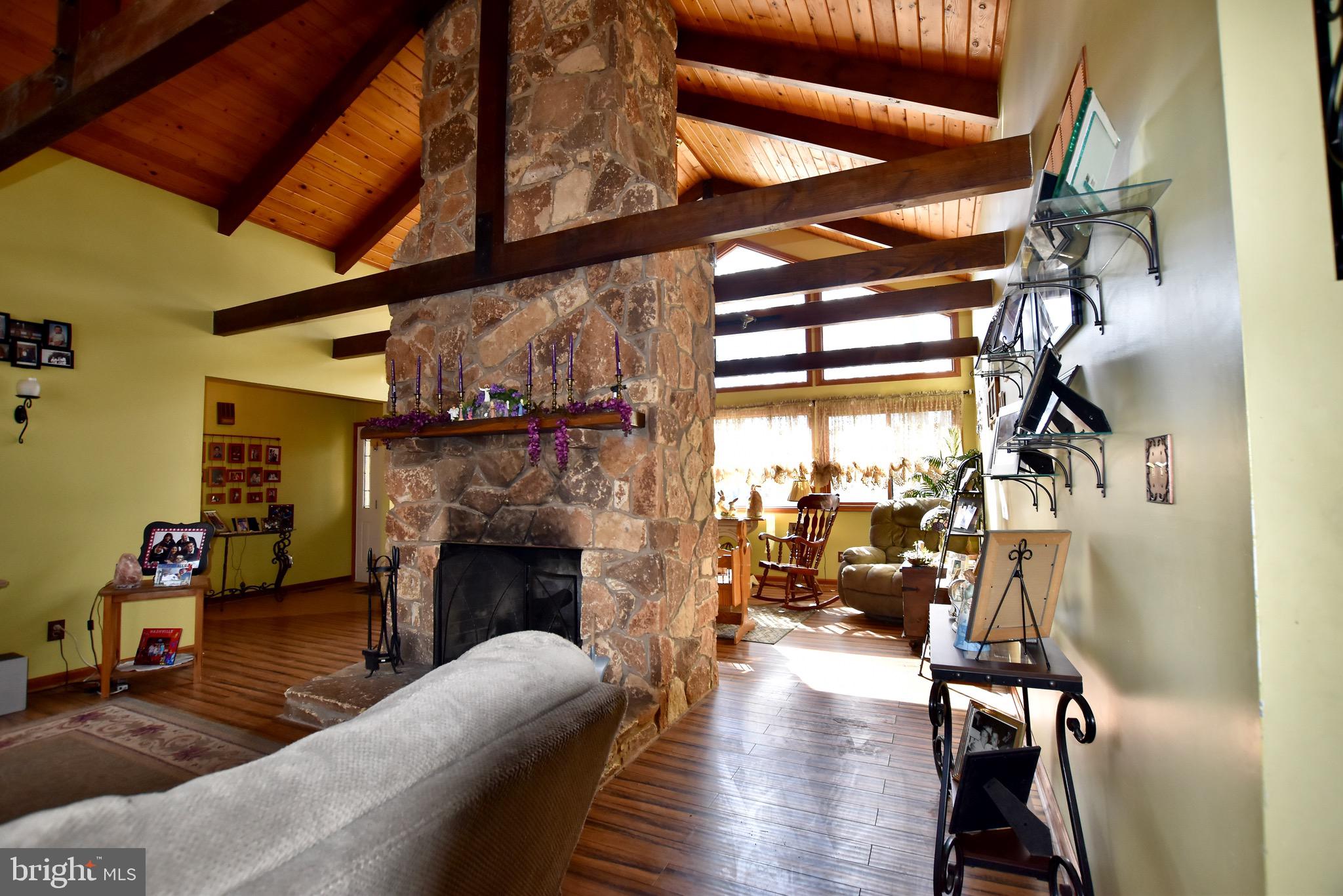 109 Hunter Drive Newfield, NJ 08344 - Photo 4 of 36 Great Room