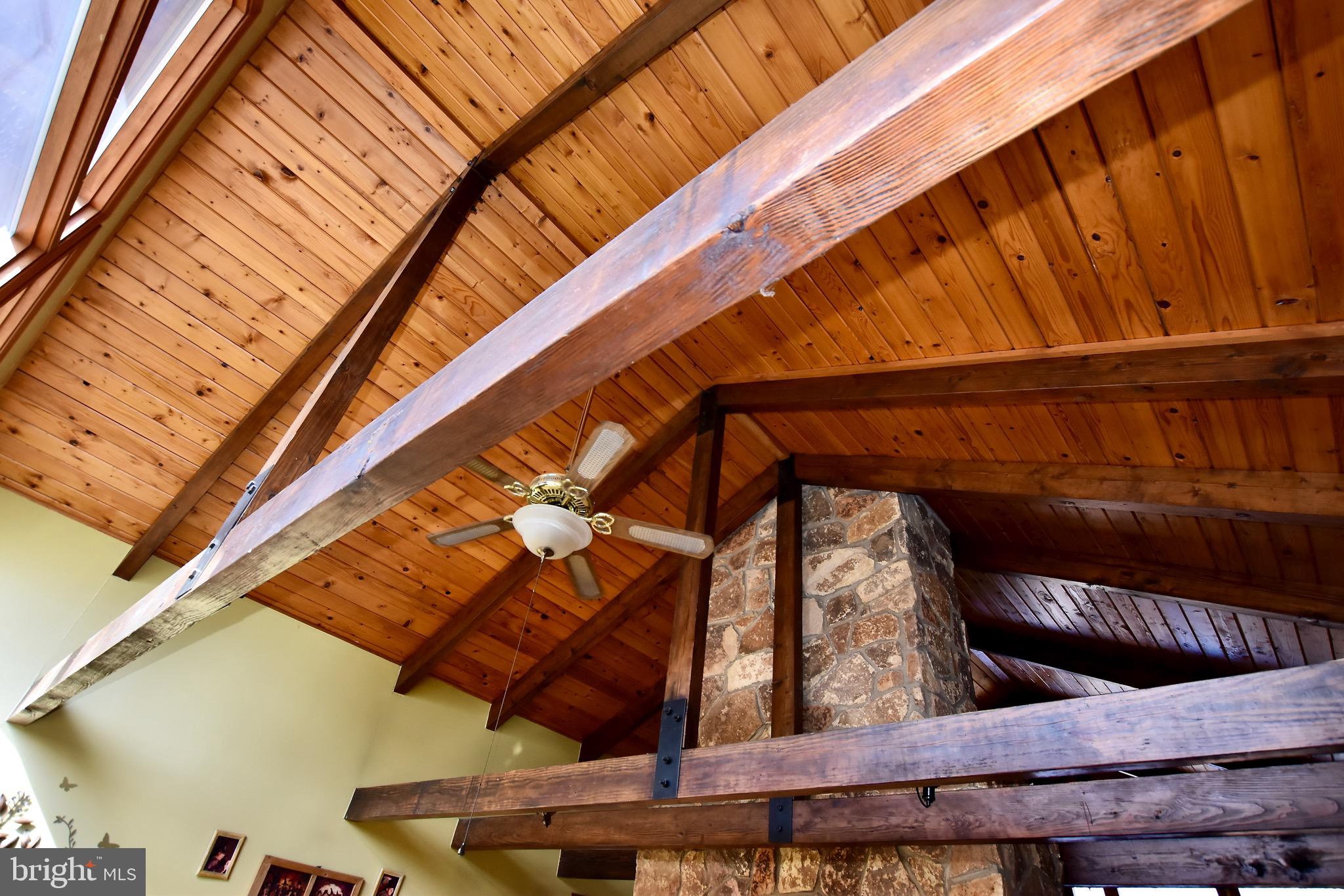 109 Hunter Drive Newfield, NJ 08344 - Photo 6 of 36 Impressive Open Beam Construction