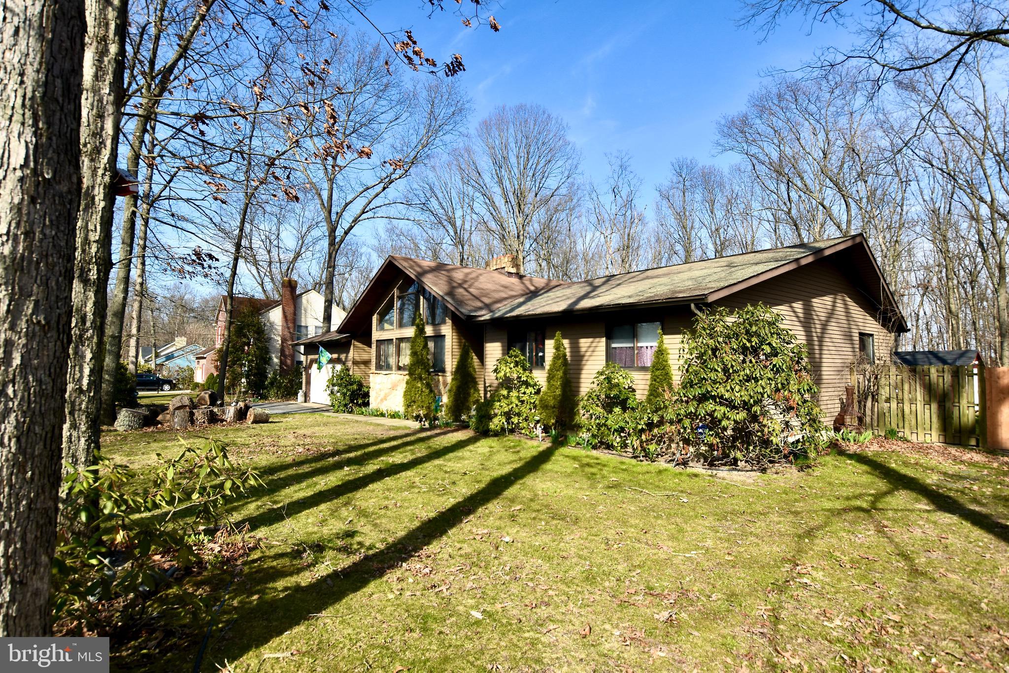 109 Hunter Drive Newfield, NJ 08344 - Photo 9 of 36 Angled from Street