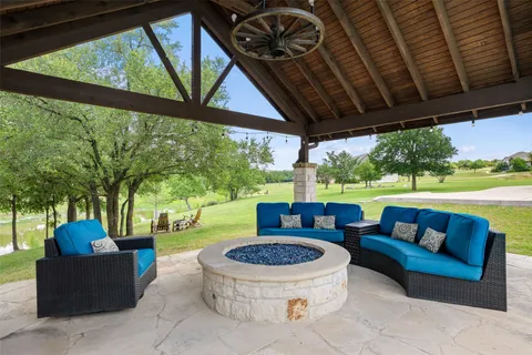 $1,195,000 | 208 Hacienda Place, Dripping Springs, TX 78620