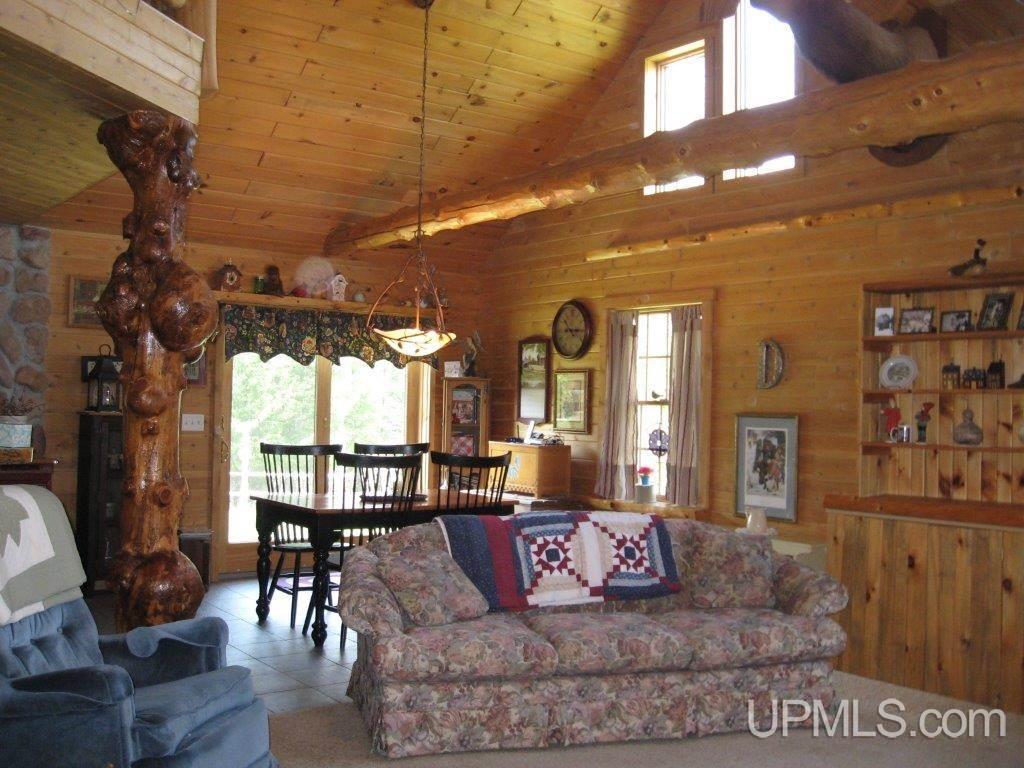 1460 17th Road Bark River, MI 49807 - Photo 6 of 36 Gallery Image 6