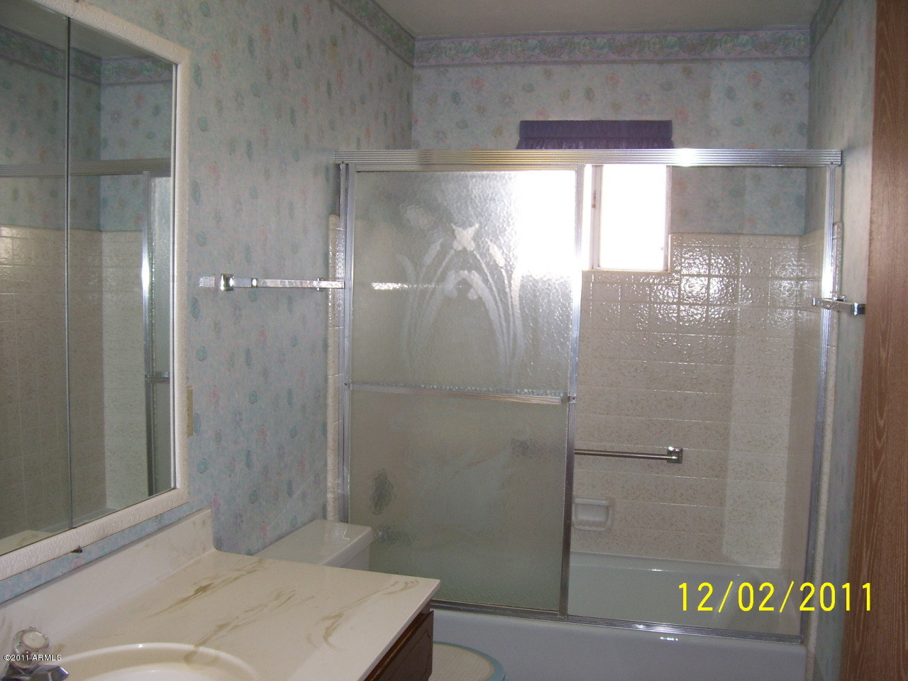 501 South Racine Mesa, AZ 85206 - Photo 17 of 19 guest bath