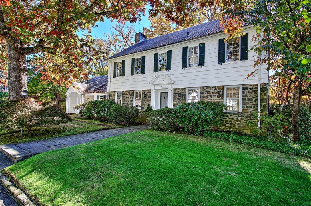 41 Wingate Road Providence, RI 02906 - Photo 1 of 48 Gallery Image 1