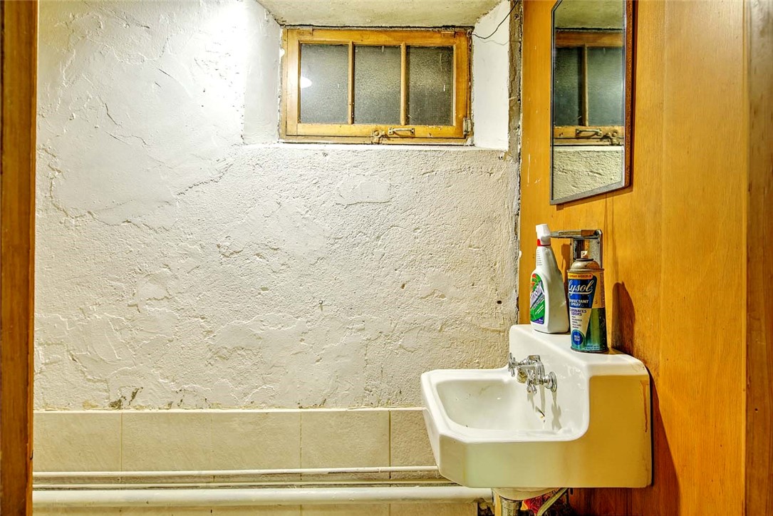 41 Wingate Road Providence, RI 02906 - Photo 42 of 48 Gallery Image 42