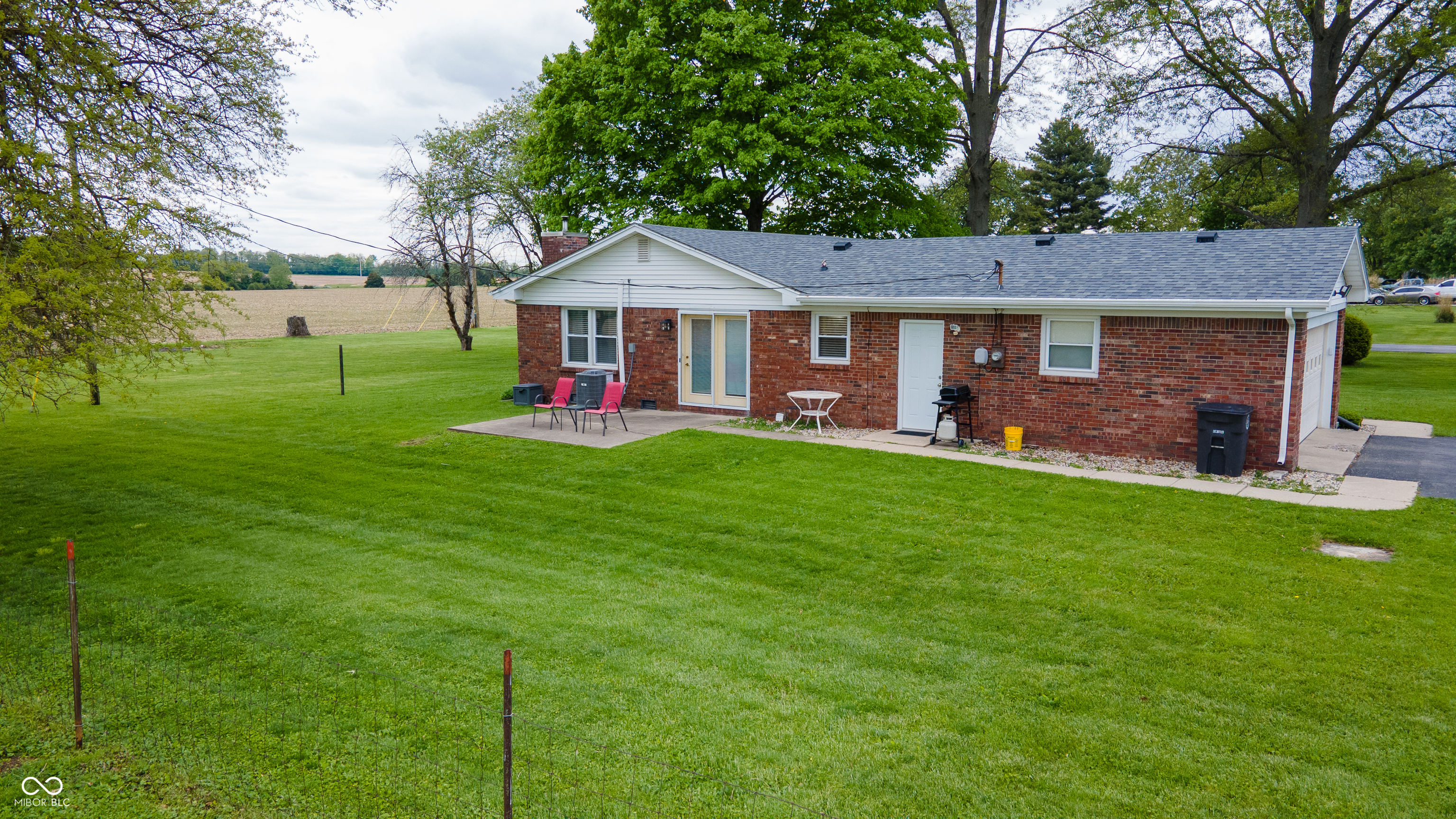 1598 South Thompson Road Shelbyville, IN 46176 - Photo 29 of 32
