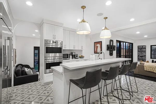 $24,950 | 3159 Thatcher Avenue, Marina del Rey, CA 90292