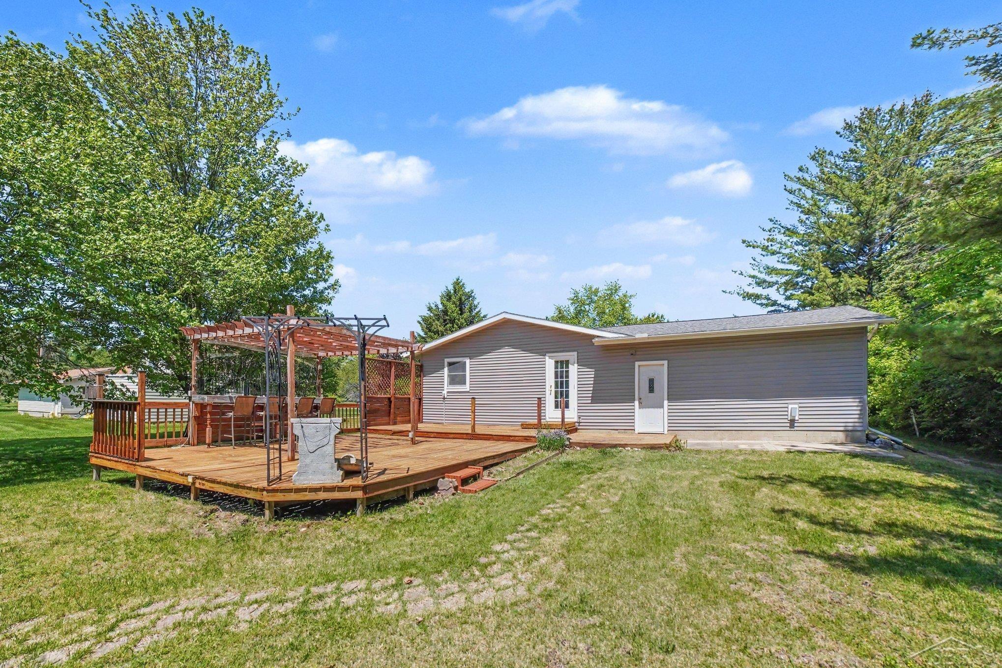 2792 East Miller Road Midland, MI 48640 - Photo 23 of 30