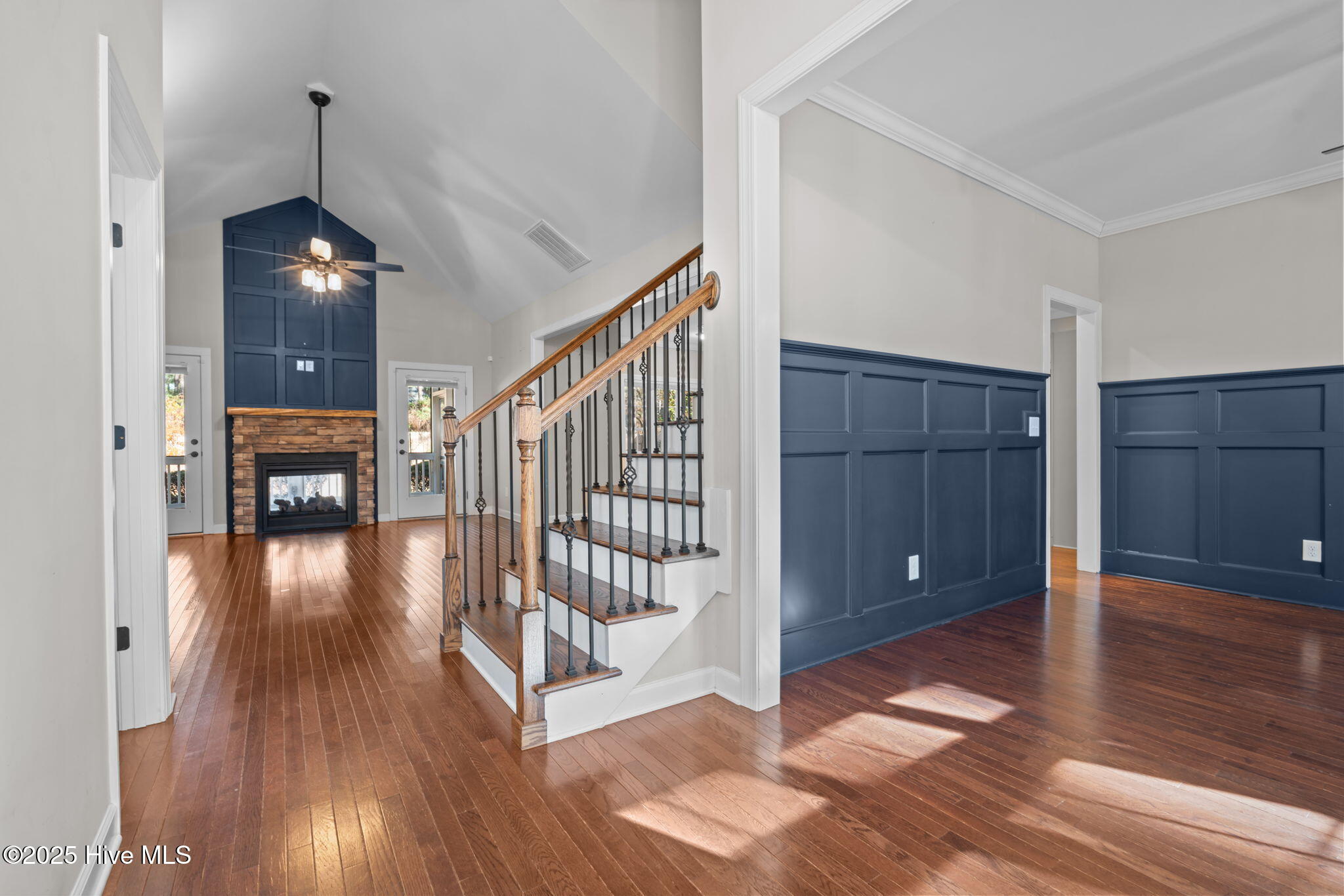 604 Wildwood Road Aberdeen, NC 28315 - Photo 4 of 38 Entry