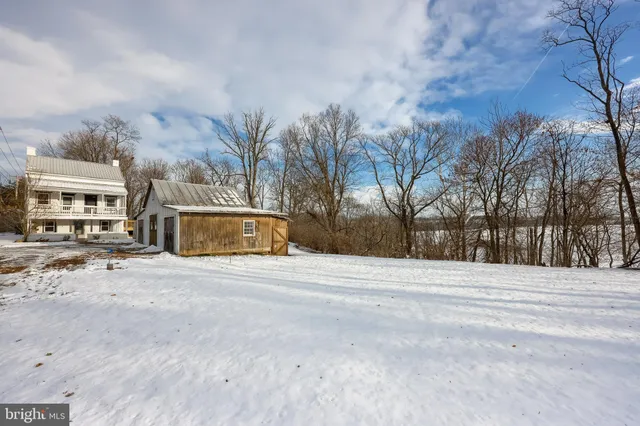 $310,000 | 561 Marticville Road, Pequea, PA 17565
