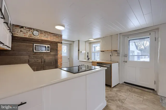 $310,000 | 561 Marticville Road, Pequea, PA 17565