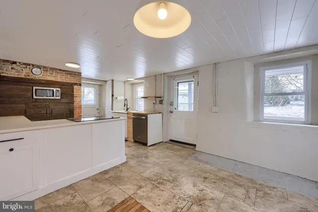 $310,000 | 561 Marticville Road, Pequea, PA 17565