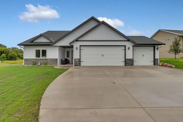 $487,000 | 1303 Iris Lane East, St. Joseph, MN 56374