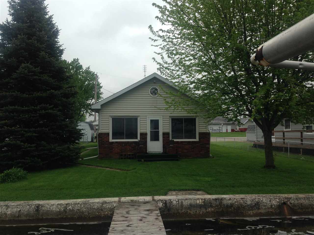2102 Wolfs Point Drive Rochester, IN 46975 - Photo 1 of 21