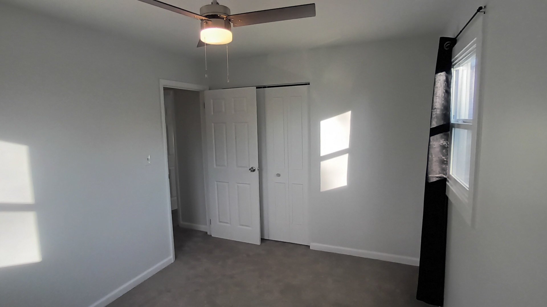 1307 Glenwood Road Bloomington, IL 61704 - Photo 10 of 26