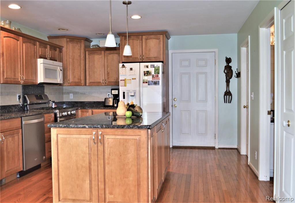 8135 Duffield Road Gaines, MI 48436 - Photo 8 of 41