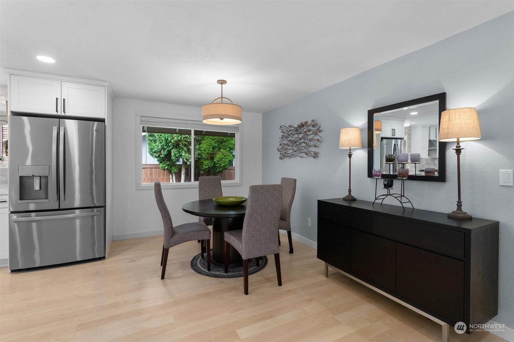 9933 Northeast 204th Place Bothell, WA 98011 - Photo 12 of 40 Gallery Image 12