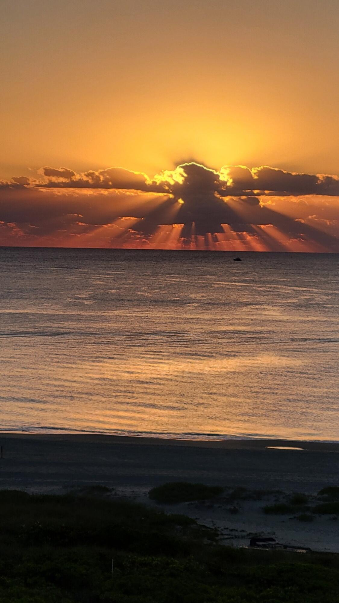 3000 North Ocean Drive, Unit 8A Singer Island, FL 33404 - Photo 22 of 57 Sunrise