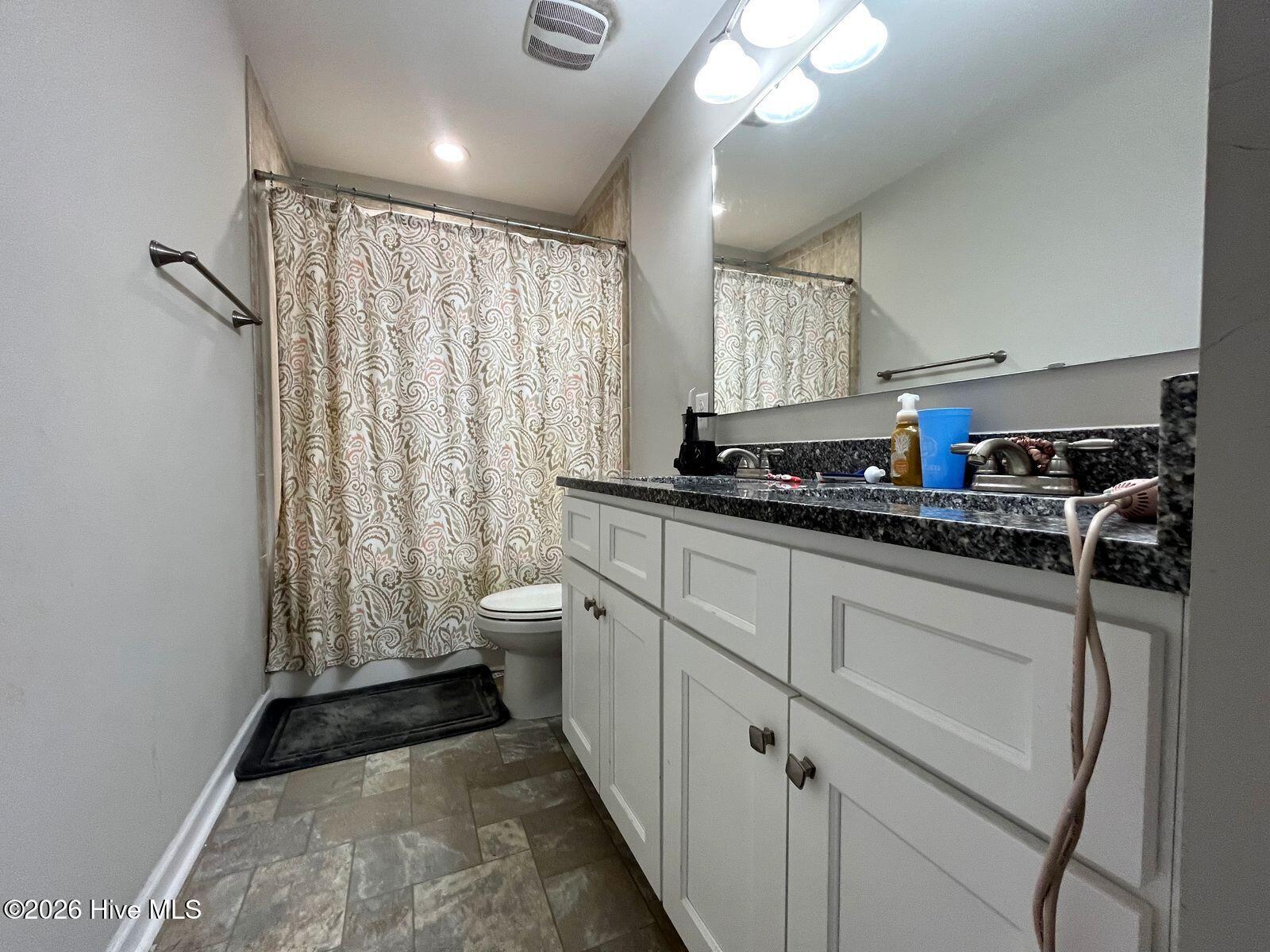 268 Spring Meadows Drive Aberdeen, NC 28315 - Photo 23 of 29 268 g bath 2