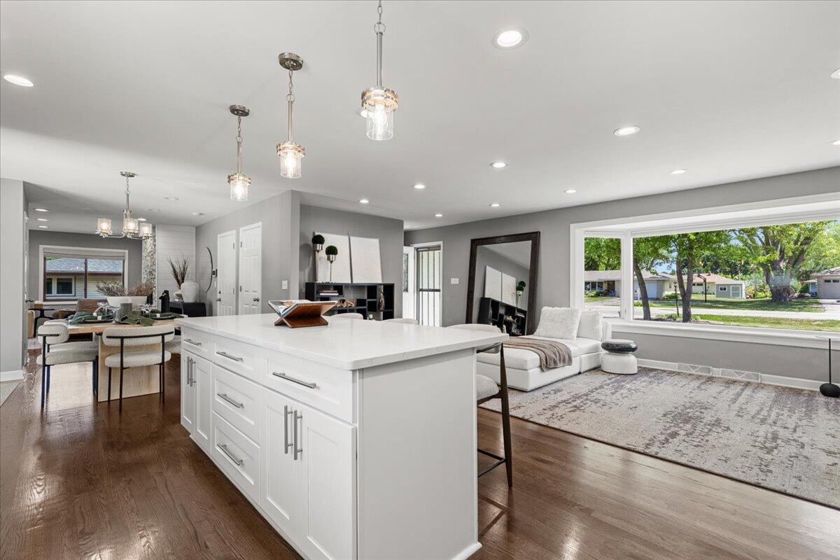 225 North 166th Street Brookfield, WI 53005 - Photo 10 of 39 Kitchen/Great Room