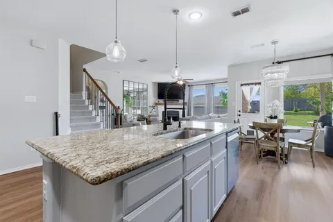 $465,000 | 101 Cole Court, Argyle, TX 76226