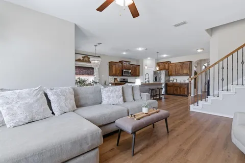 $465,000 | 101 Cole Court, Argyle, TX 76226