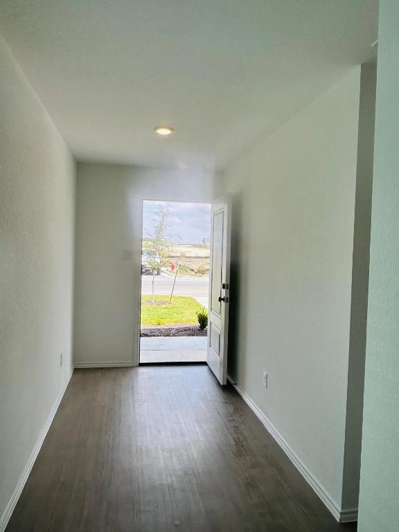 521 Cattle Queen Road Jarrell, TX 76537 - Photo 15 of 16 a view of an empty room and a sink