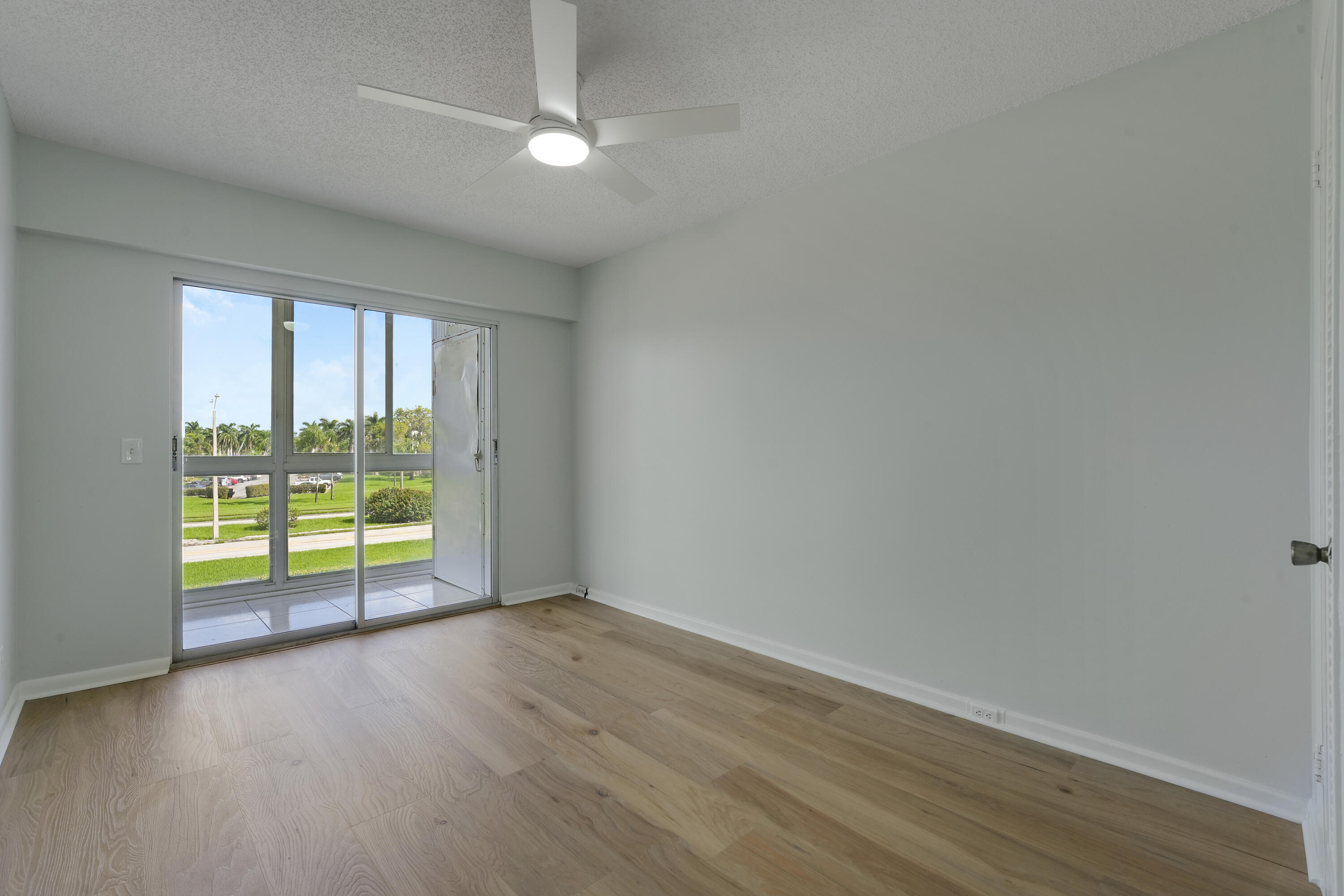 290 Dorset G Boca Raton, FL 33434 - Photo 16 of 20 House-15