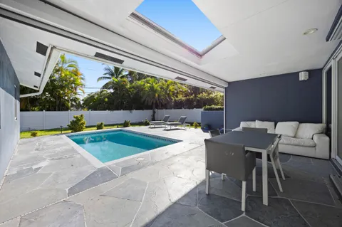 $1,595,000 | 930 Northwest 4th Court, Boca Raton, FL 33432