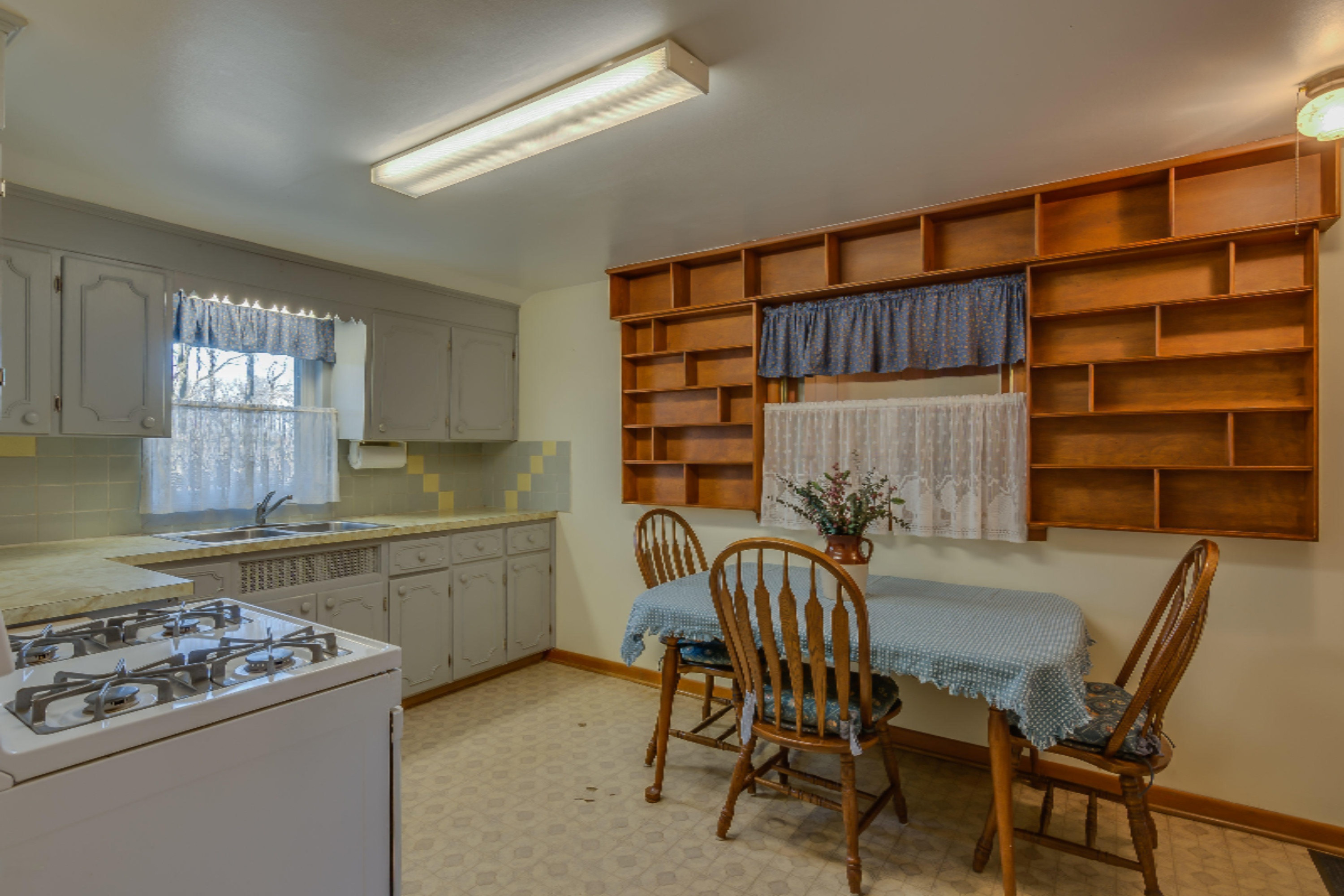 71403 Brush Road Niles, MI 49120 - Photo 9 of 25 71403 Brush Rd Niles MI 49120-print-009-