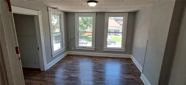 $1,200 | 2416 Jules Street, St. Joseph, MO 64501